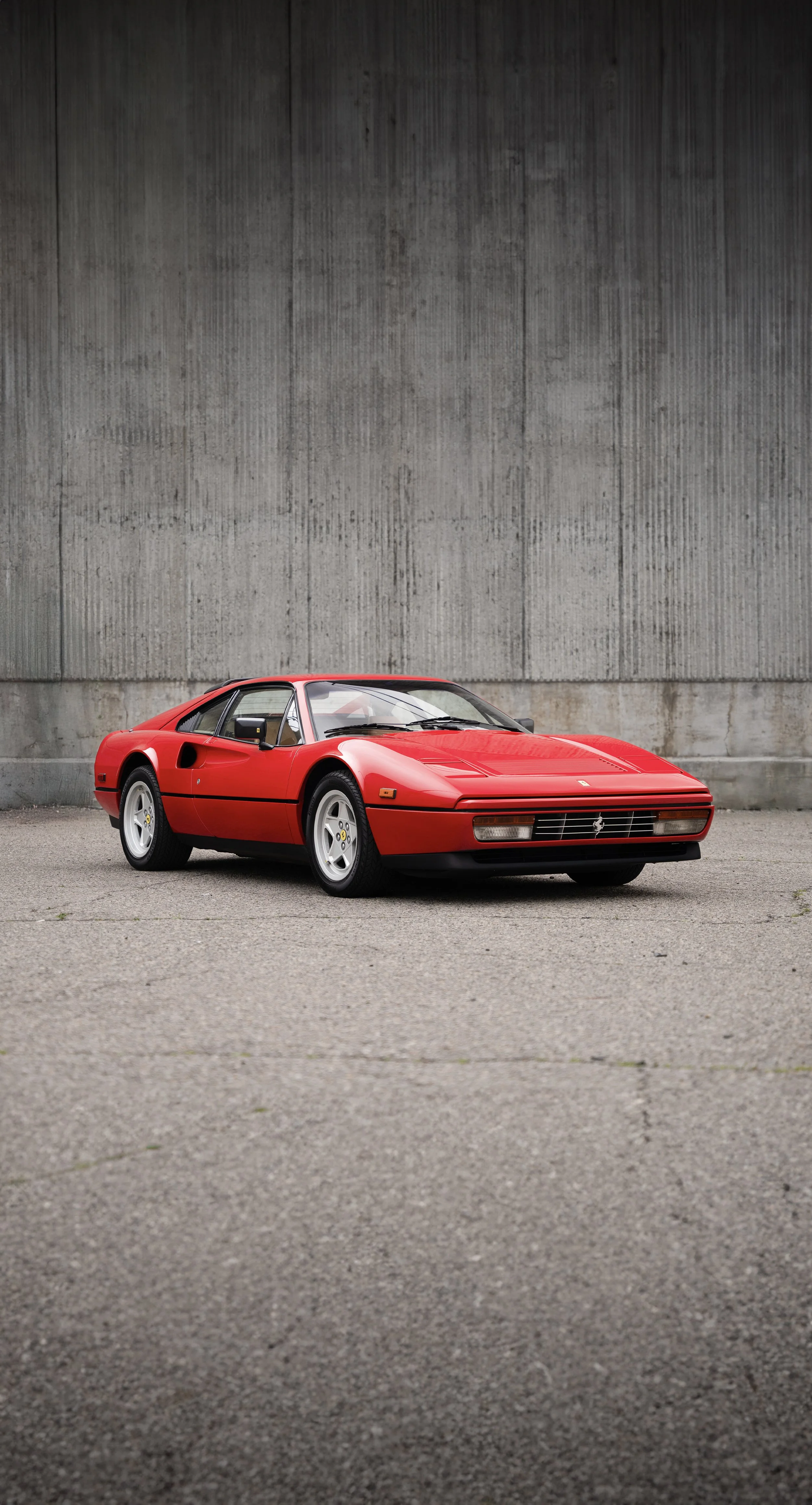 1986+Ferrari+328+GTB_Header.jpg